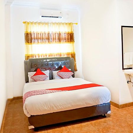 Oyo 694 Khasanah Residence Pekanbaru Zewnętrze zdjęcie
