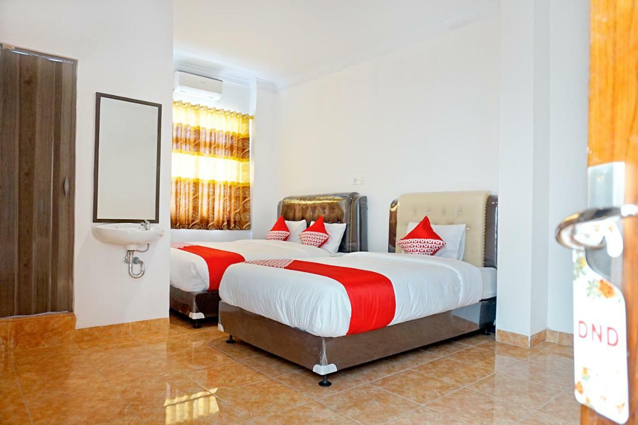 Oyo 694 Khasanah Residence Pekanbaru Zewnętrze zdjęcie