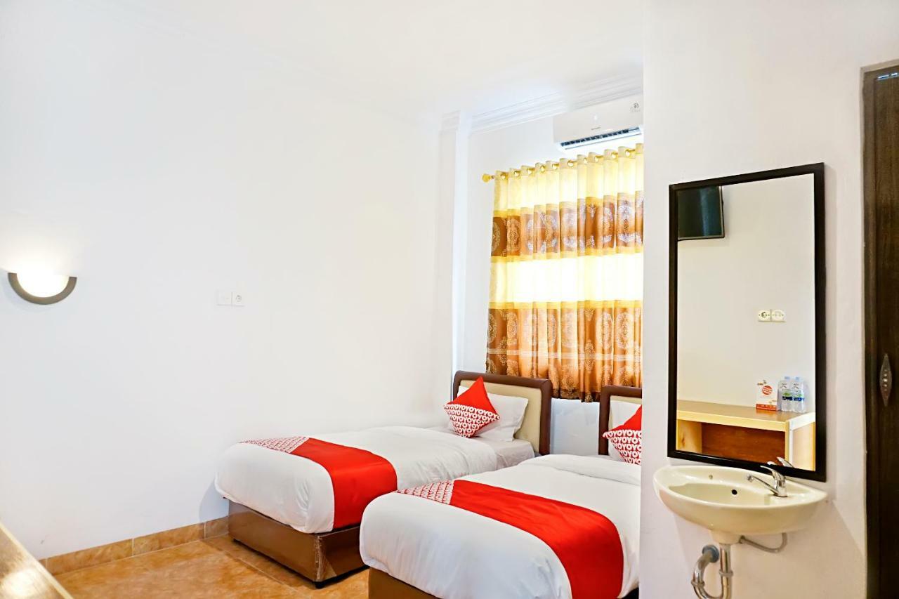 Oyo 694 Khasanah Residence Pekanbaru Zewnętrze zdjęcie