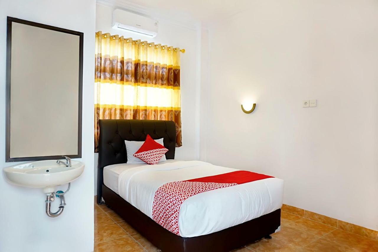 Oyo 694 Khasanah Residence Pekanbaru Zewnętrze zdjęcie