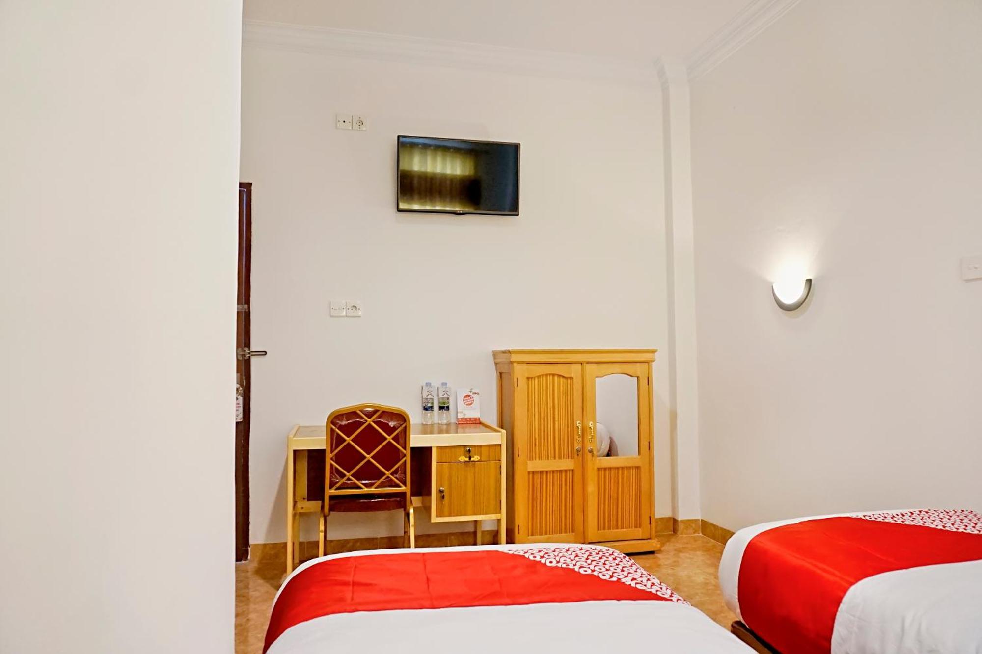 Oyo 694 Khasanah Residence Pekanbaru Zewnętrze zdjęcie