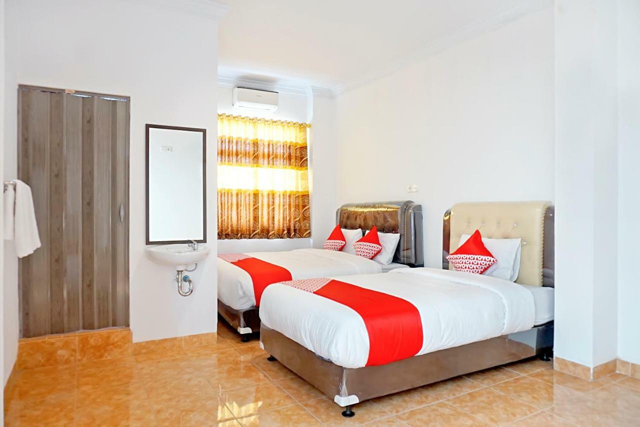 Oyo 694 Khasanah Residence Pekanbaru Zewnętrze zdjęcie