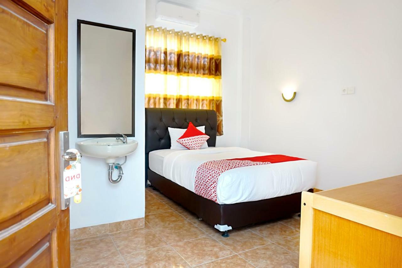 Oyo 694 Khasanah Residence Pekanbaru Zewnętrze zdjęcie