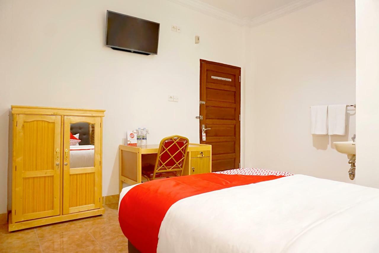 Oyo 694 Khasanah Residence Pekanbaru Zewnętrze zdjęcie